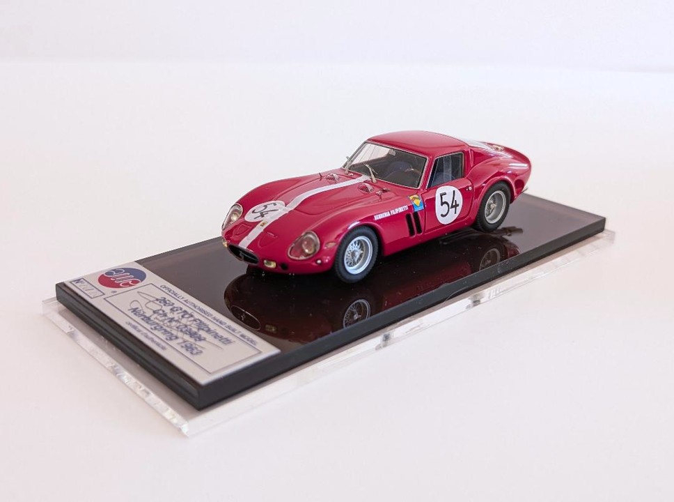 X-AMR - André Marie Ruf - Made In France 1:43 - Model Race Car Ref 497 Mercedes Benz 300 500sl Cabriolet Stradale Road Car 1989 Silver Professionally Built Good Quality Very Rare Today Limited Edition