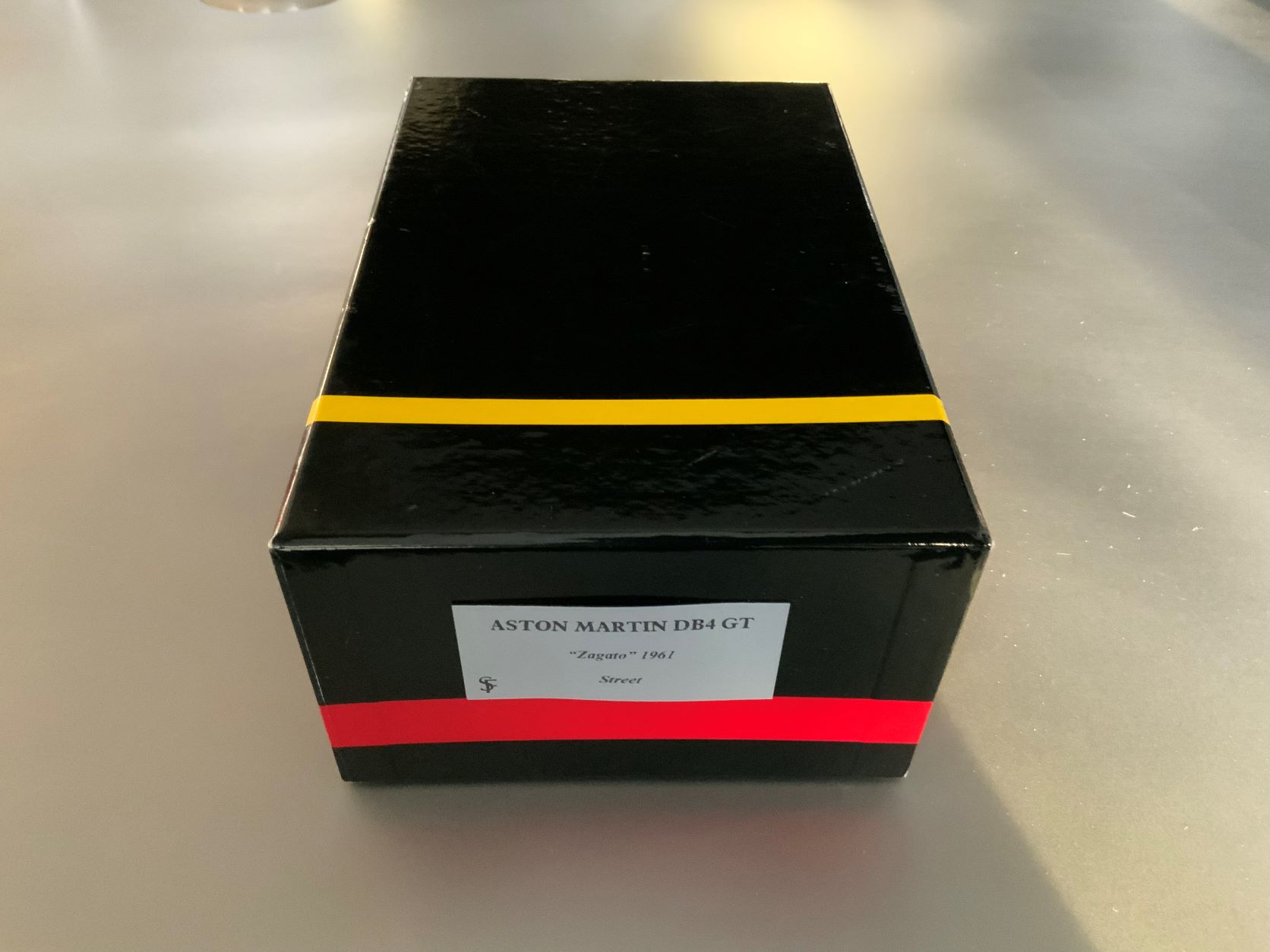 Maquette Métal Grand Prix Model – Aston Martin Zagato 1/43 – Complète (sans Décalcomanies) – Occasion