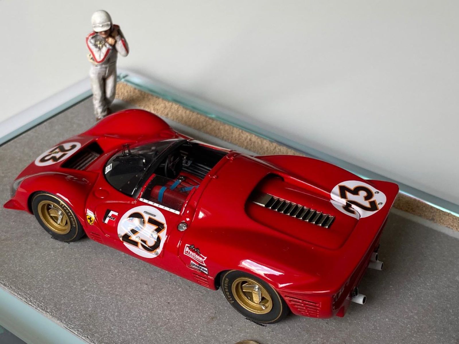 F. Suber : Ferrari 330 P4 spyder Winner daytona 1967 --> SOLD, Modelart111