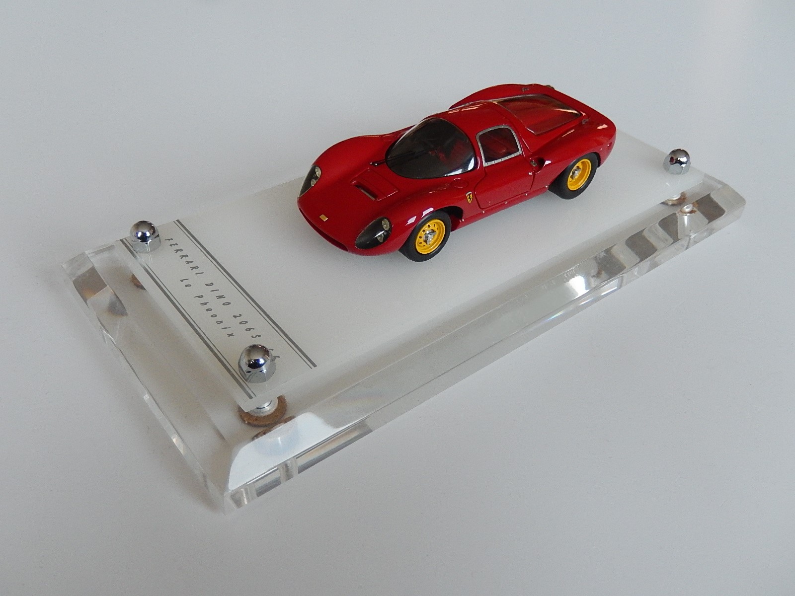 Ferrari Dino 206S/SP vai a leilão | Auto Drive