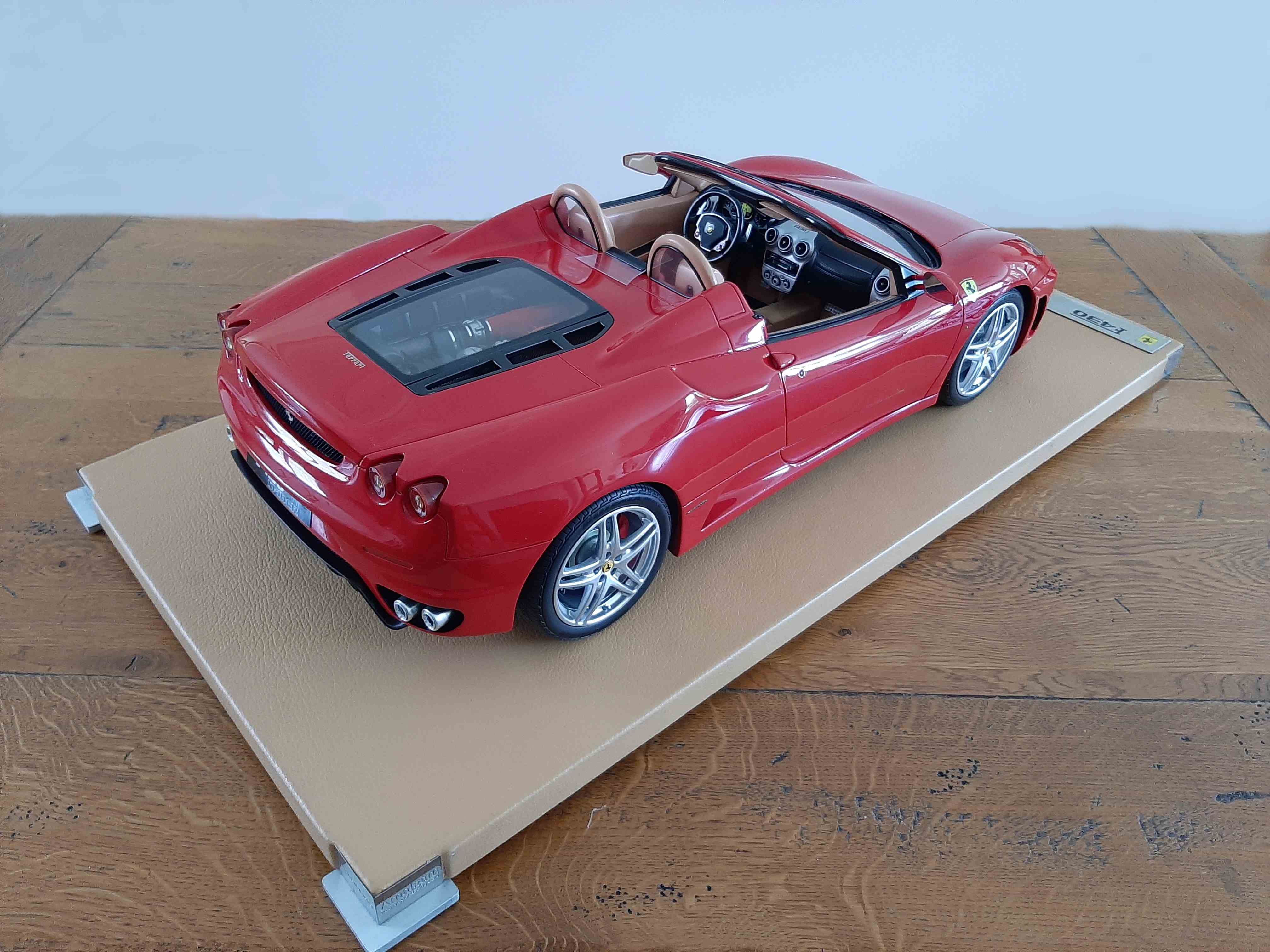 Amalgam : Ferrari F430 Spyder in 1/8 scale -> SOLD, Modelart111