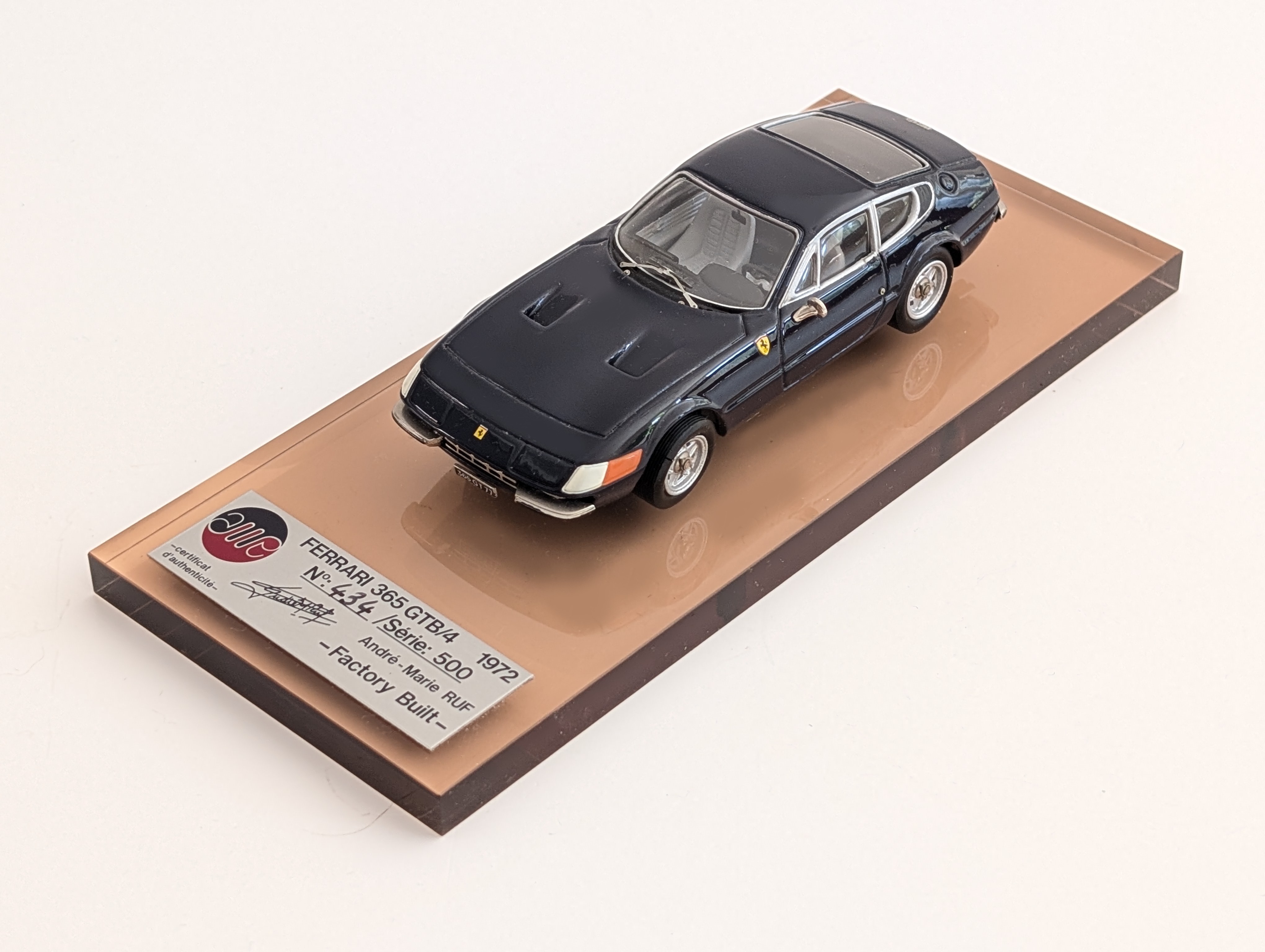 AM Ruf : Ferrari Daytona blue --> RESERVED